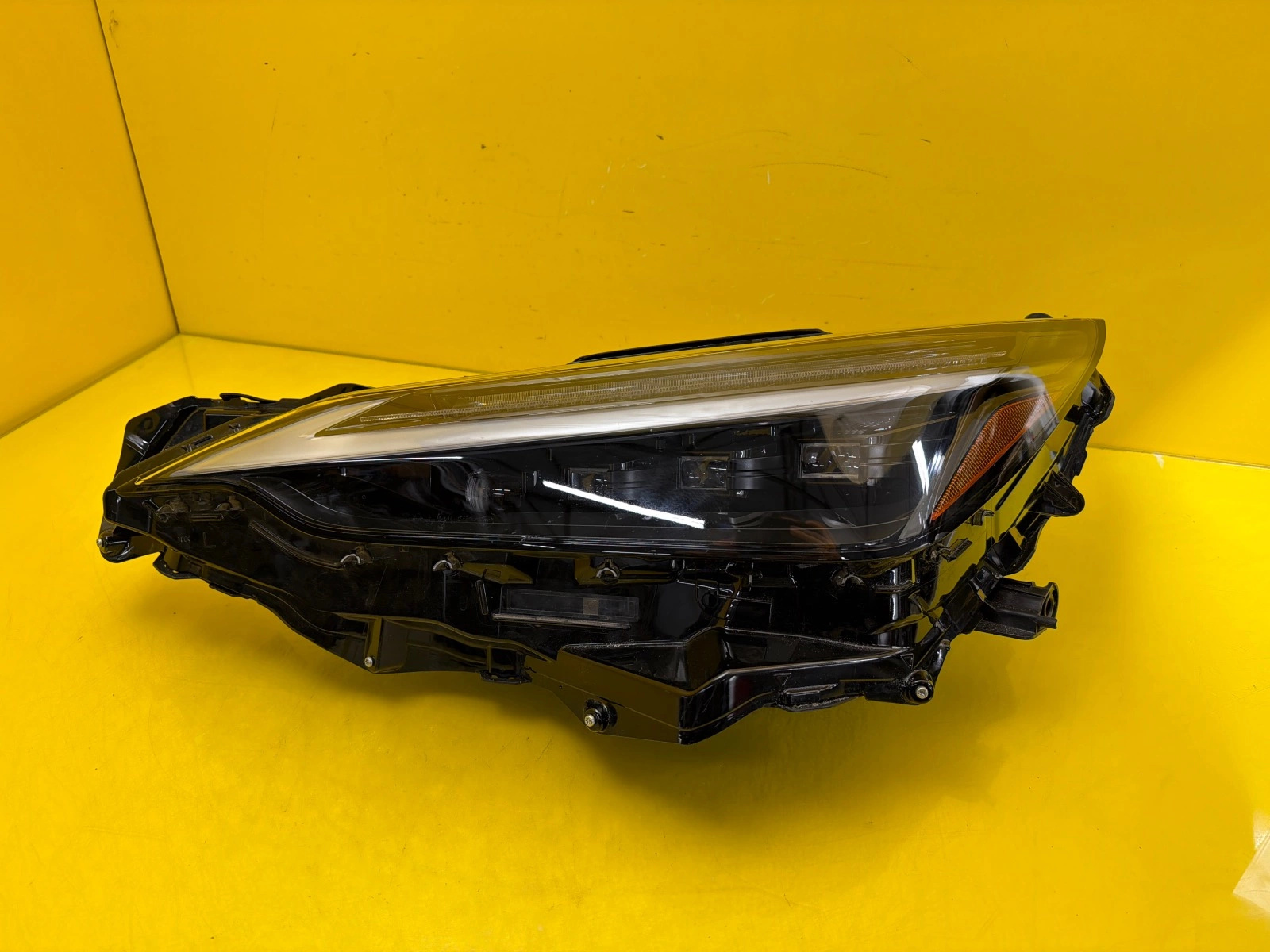 Reflektor Lampa Lewa Lexus NX NX350H NX450H Full Led 2021- Autolamps Reflektor Lampa Lewa Lexus NX NX350H NX450H Full Led 2021-