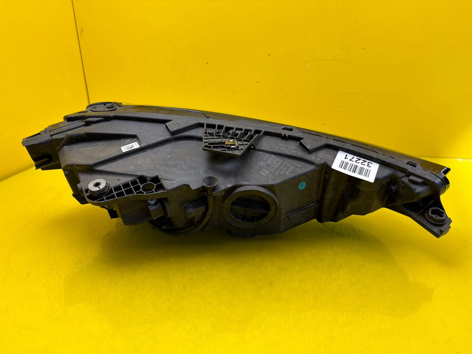 Reflektor Lampa Lewa Audi A3 8Y Full Led 8Y0941011 Autolamps 3 Reflektor Lampa Lewa Audi A3 8Y Full Led 8Y0941011