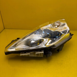 Reflektor Lampa Lewa Nissan Leaf I ZE0 Led 2010- XENON