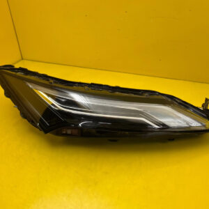 Reflektor Lampa Prawa Przód Nissan X-Trail T33 Full Led Koito 210-23791