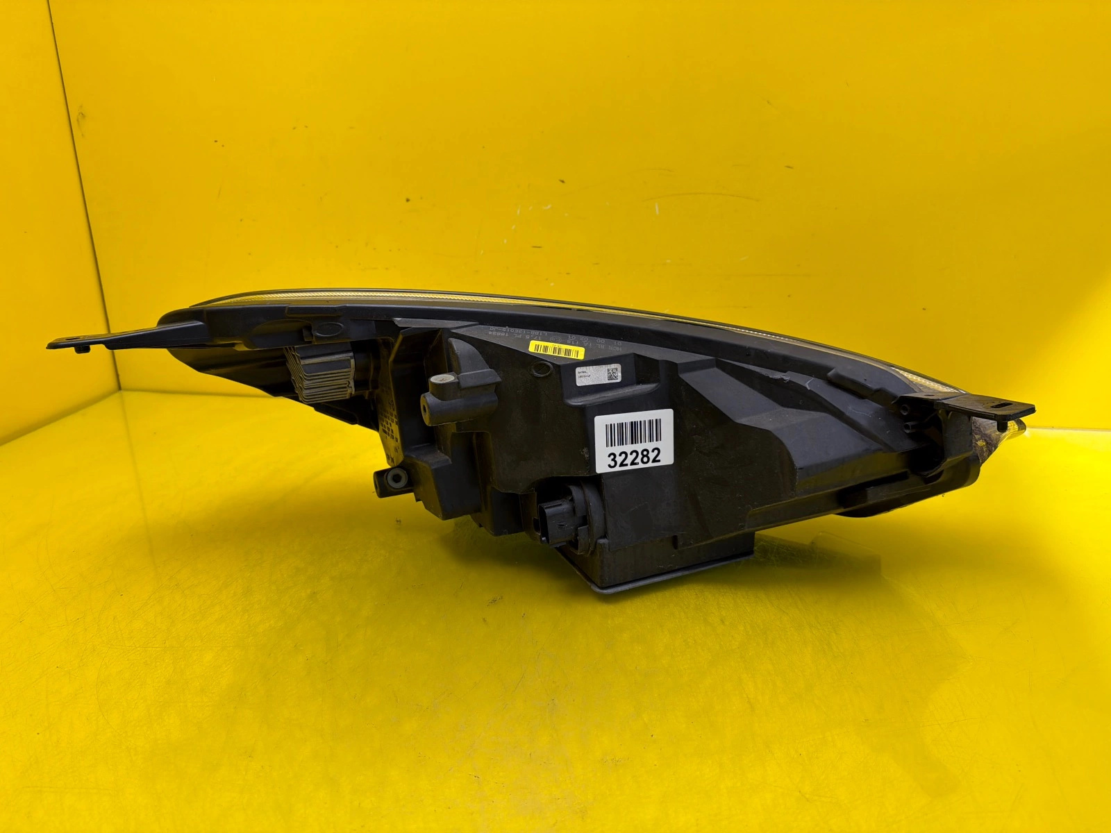 Reflektor Lampa Lewa Ford Fiesta MK8 Full Led L1BB-13E015-JB Autolamps 3 Reflektor Lampa Lewa Ford Fiesta MK8 Full Led L1BB-13E015-JB