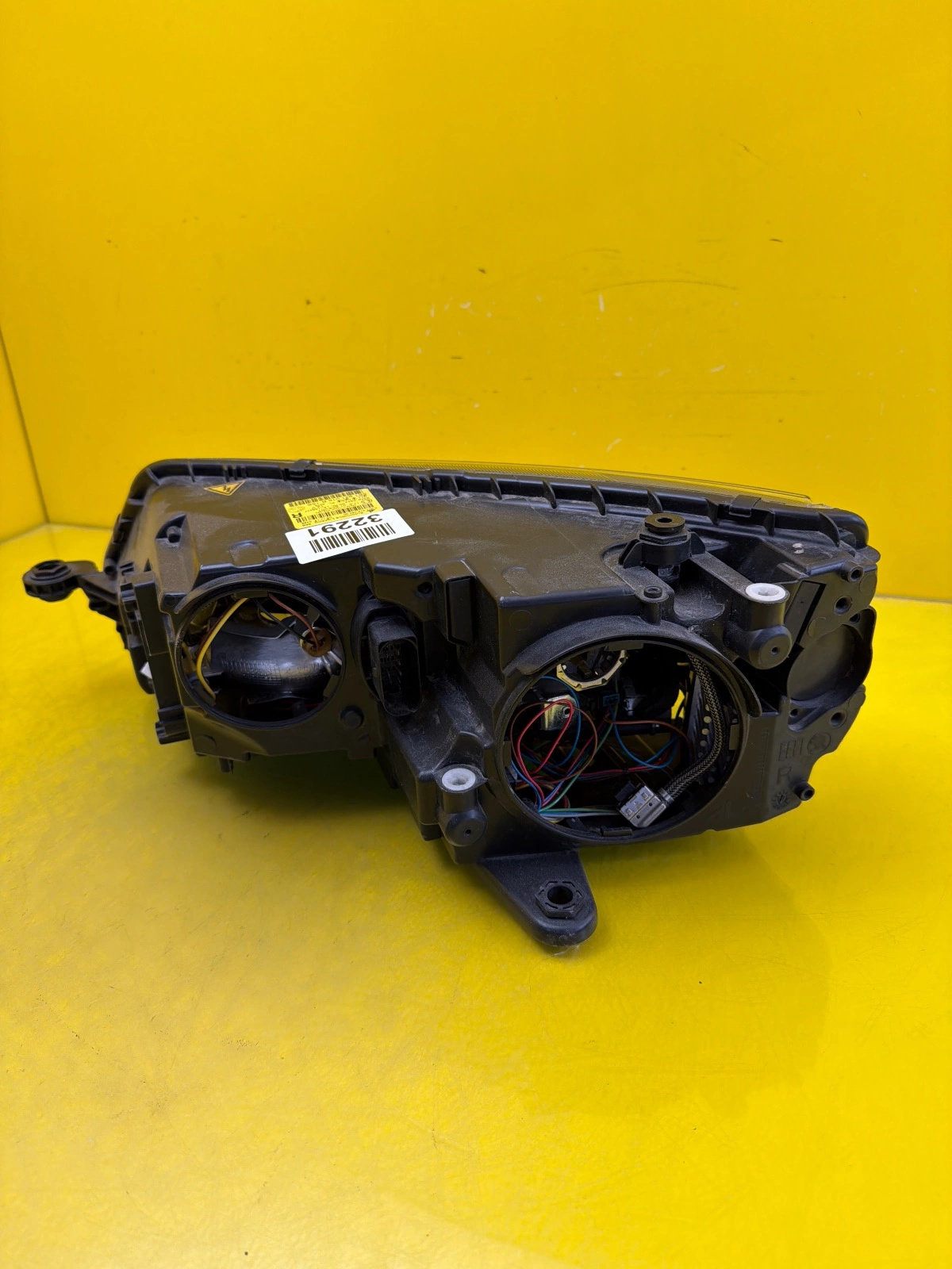 Reflektor Lampa Prawa Skoda Octavia 3 III Xenon 5E1941016B Autolamps 3 Reflektor Lampa Prawa Skoda Octavia 3 III Xenon 5E1941016B