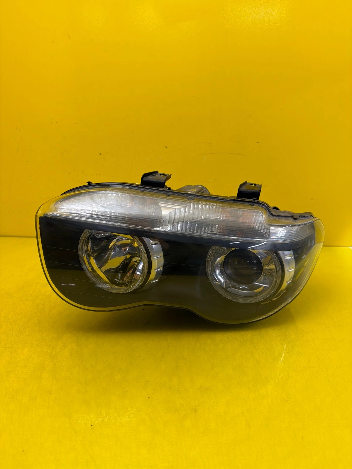 Reflektor Lampa Lewa BMW 7 E65 E66 Xenon Autolamps Reflektor Lampa Lewa BMW 7 E65 E66 Xenon