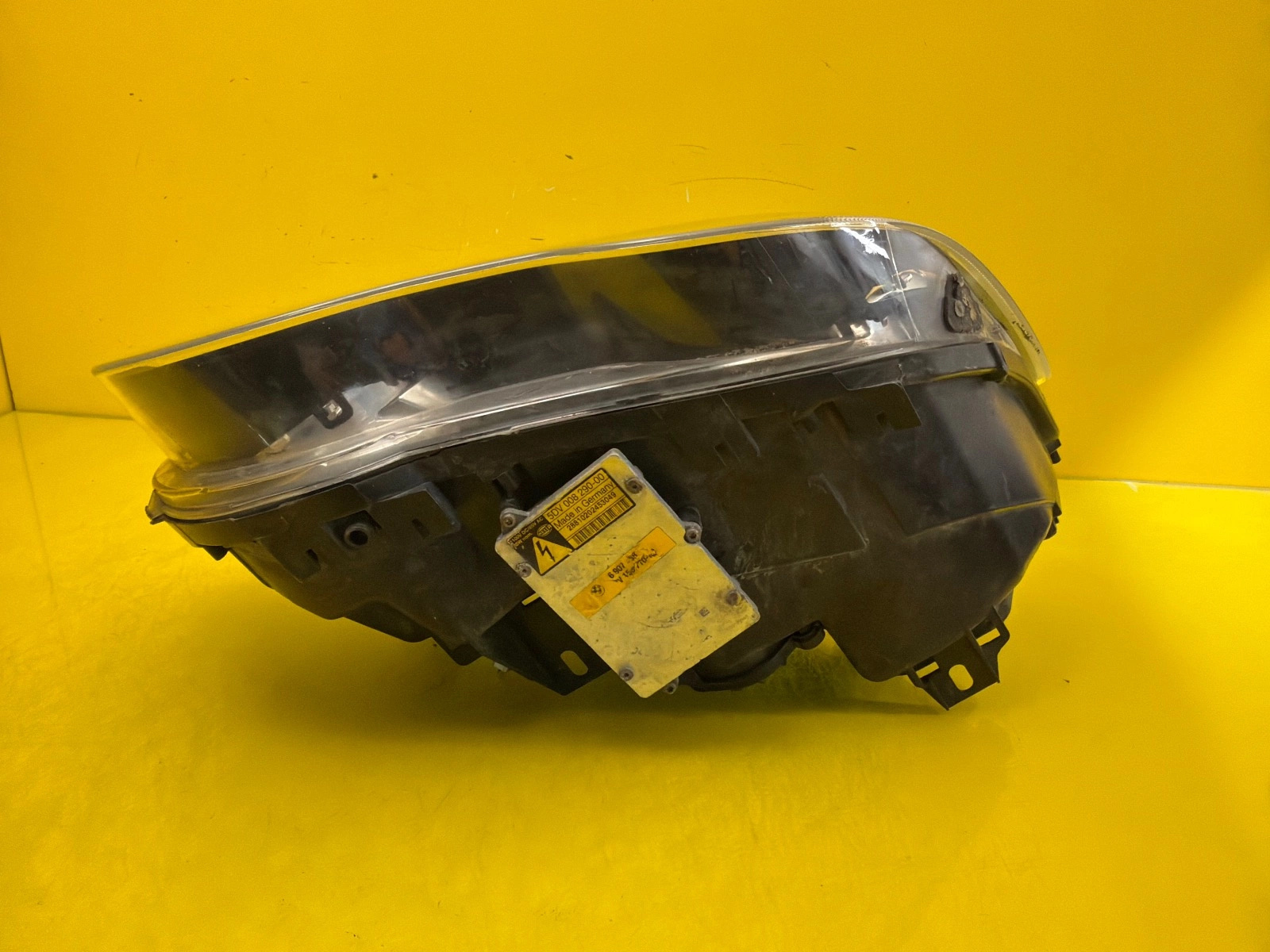 Reflektor Lampa Lewa BMW 7 E65 E66 Xenon Autolamps 4 Reflektor Lampa Lewa BMW 7 E65 E66 Xenon