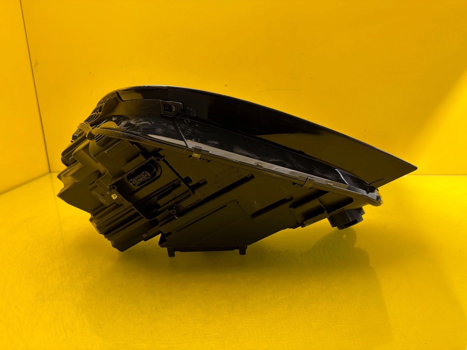 Reflektor Lampa Prawa Przednia Audi Q5 80A 17- Full Led 80A941034 Autolamps 5 Reflektor Lampa Prawa Przednia Audi Q5 80A 17- Full Led 80A941034