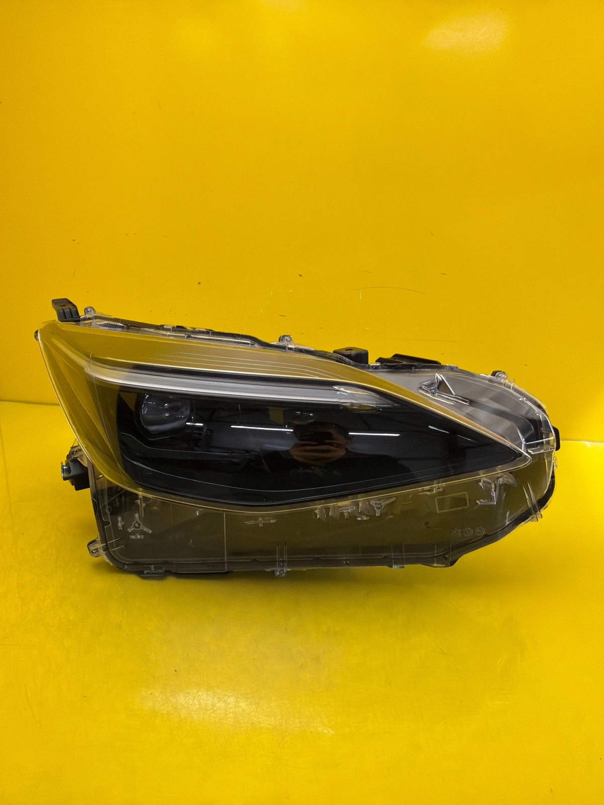 Reflektor Lampa Prawa Przednia Toyota Yaris Cross 0D-312 Led Autolamps Reflektor Lampa Prawa Przednia Toyota Yaris Cross 0D-312 Led