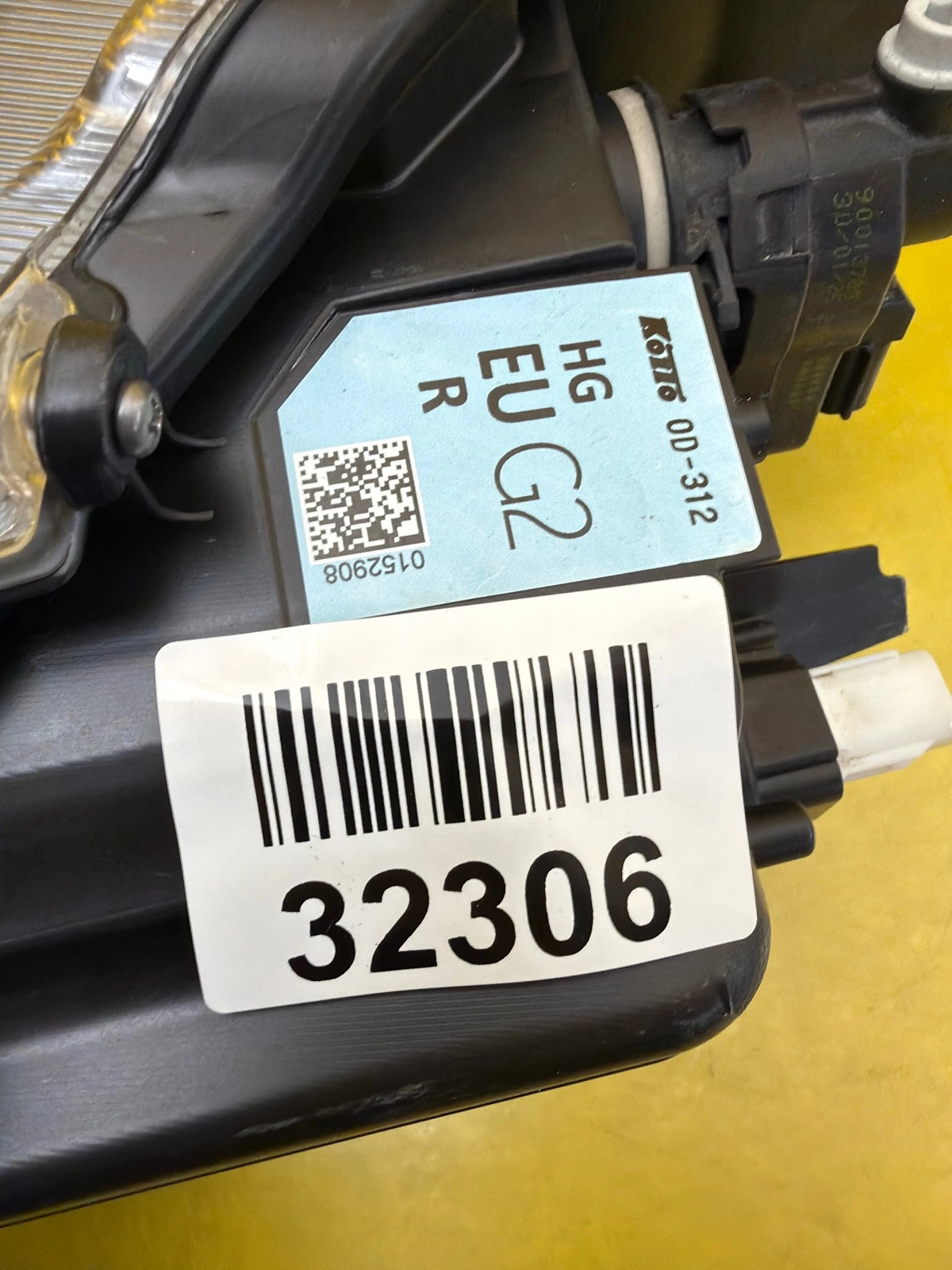 Reflektor Lampa Prawa Przednia Toyota Yaris Cross 0D-312 Led Autolamps 2 Reflektor Lampa Prawa Przednia Toyota Yaris Cross 0D-312 Led