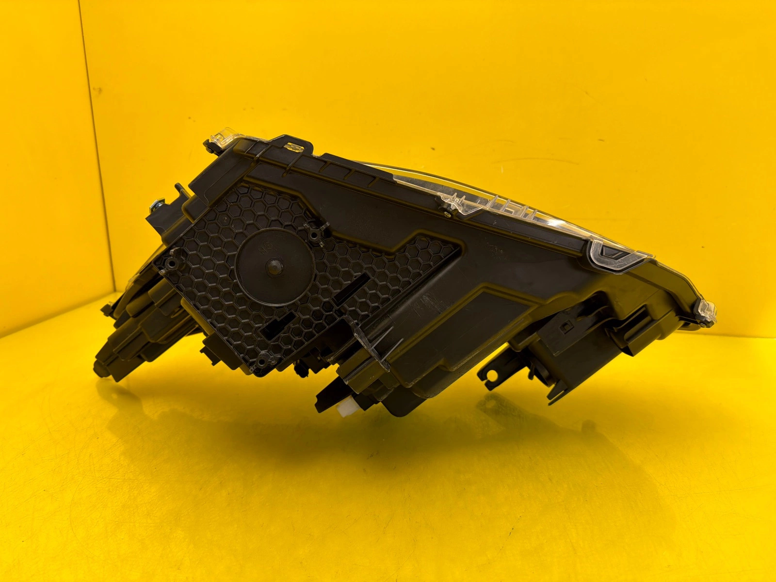 Reflektor Lampa Prawa Przednia Toyota Yaris Cross 0D-312 Led Autolamps 4 Reflektor Lampa Prawa Przednia Toyota Yaris Cross 0D-312 Led