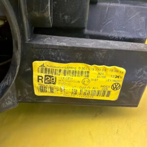 Reflektor Lampa Prawa VW Passat CC Lift 11-16 Xenon 3C8941032G