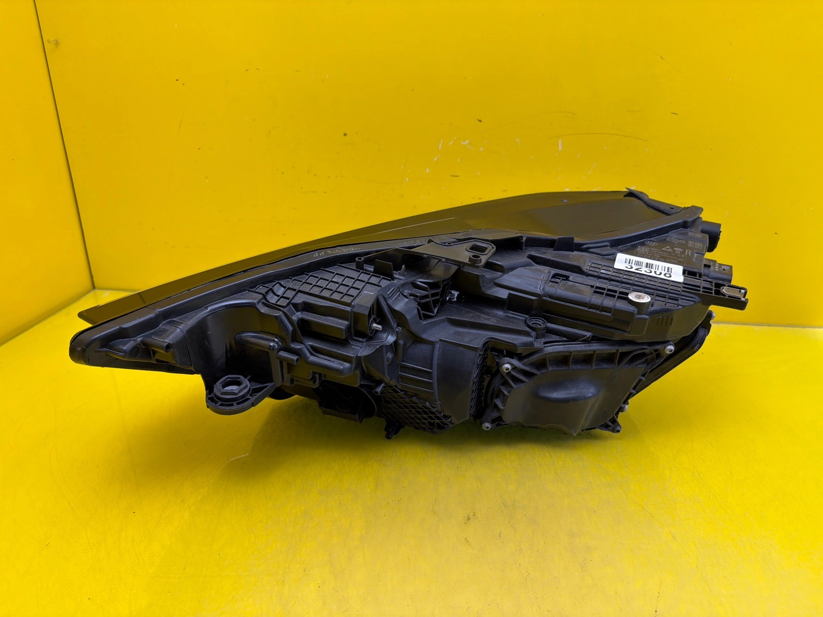 Reflektor Lampa Prawa Audi A6 4K C8 Full Led Matrix 4K0941036 Autolamps 3 Reflektor Lampa Prawa Audi A6 4K C8 Full Led Matrix 4K0941036