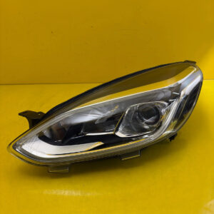 Reflektor Lampa Prawa Ford Fiesta MK8 H1BB-13100-CJ Soczewka Autolamps Reflektor Lampa Prawa Ford Fiesta MK8 H1BB-13100-CJ Soczewka