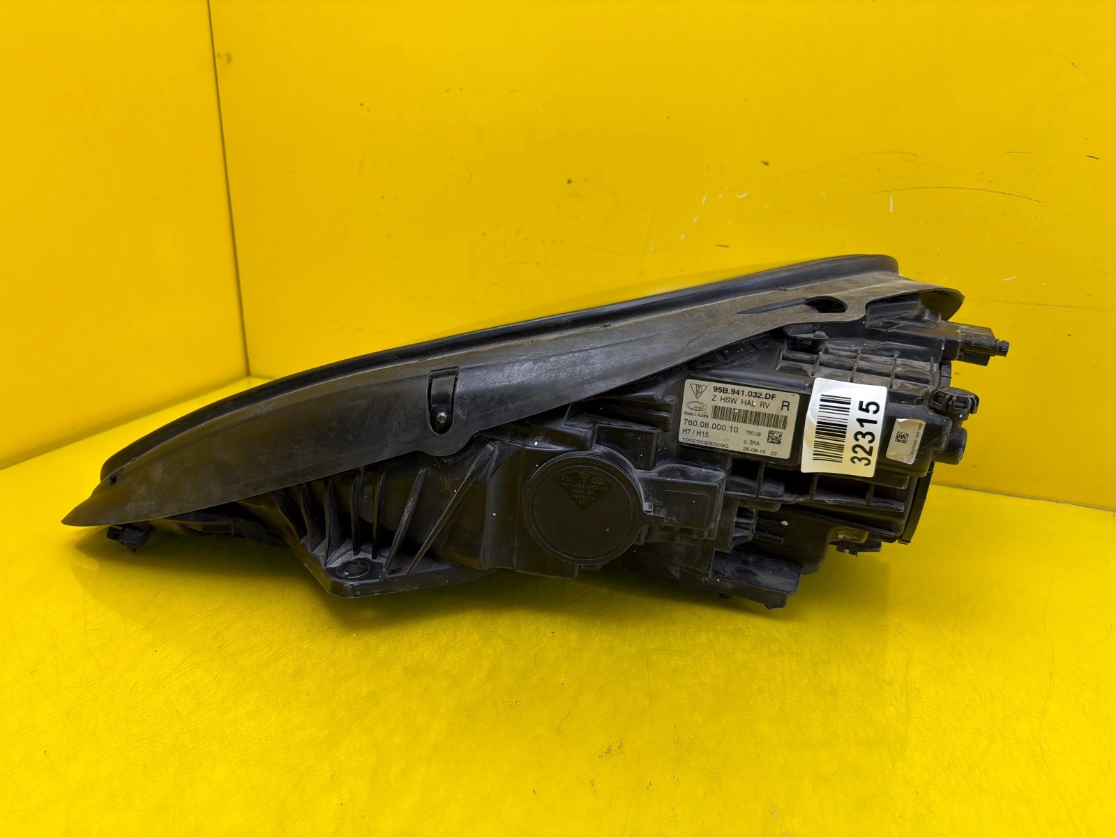 Reflektor Lampa Prawa Porsche Macan 95B Soczewka 95B941032DF Autolamps 3 Reflektor Lampa Prawa Porsche Macan 95B Soczewka 95B941032DF