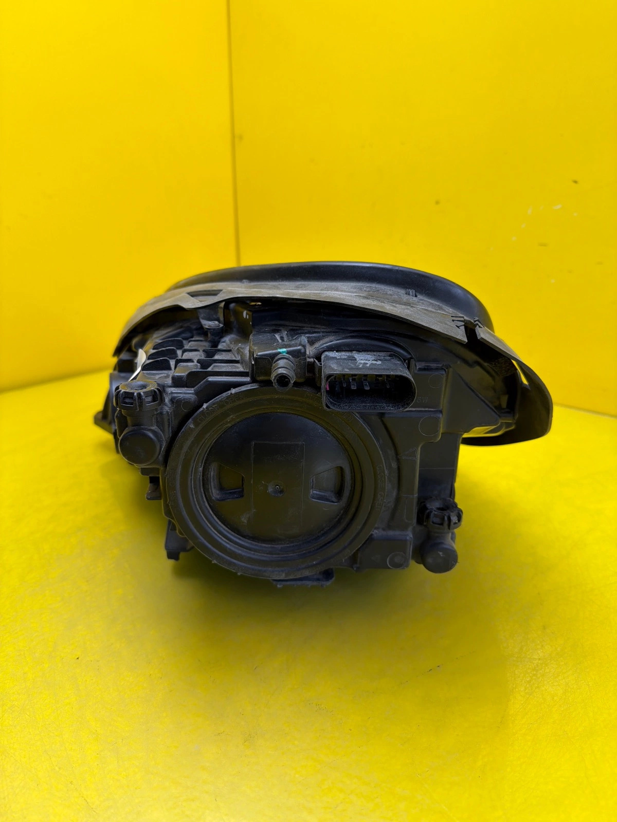 Reflektor Lampa Prawa Porsche Macan 95B Soczewka 95B941032DF Autolamps 4 Reflektor Lampa Prawa Porsche Macan 95B Soczewka 95B941032DF