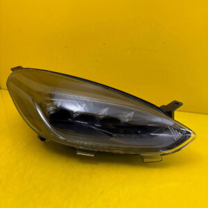 Reflektor Lampa Prawa Ford Fiesta MK8 Full Led L1BB-13E014-JB Autolamps Reflektor Lampa Prawa Ford Fiesta MK8 Full Led L1BB-13E014-JB