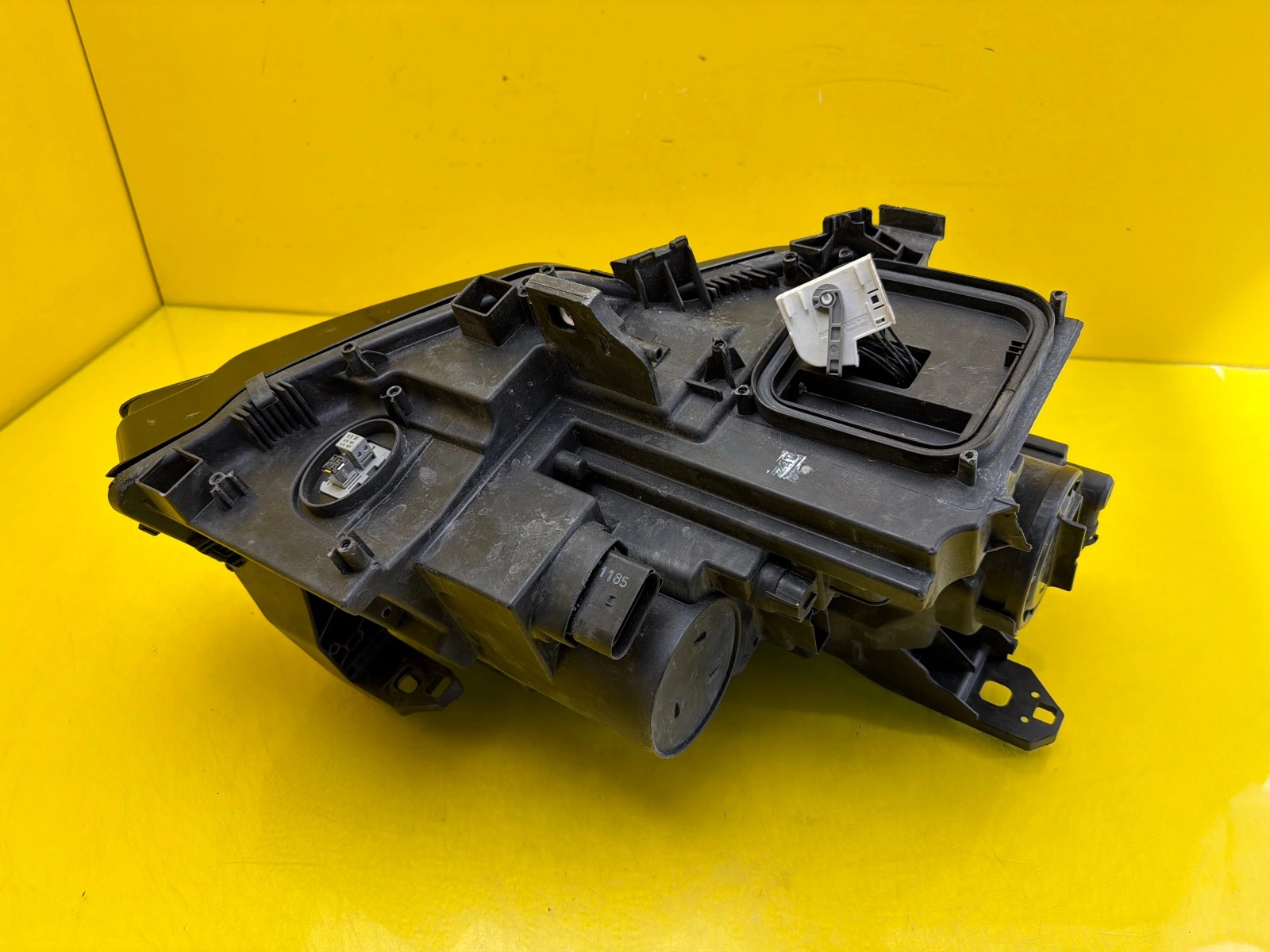 Reflektor Lampa Lewa Mercedes GLA W156 Bi-Xenon 16- A1569061700 Autolamps 5 Reflektor Lampa Lewa Mercedes GLA W156 Bi-Xenon 16- A1569061700