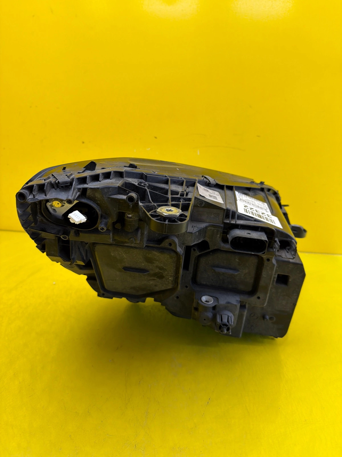 Reflektor Lampa Lewa Mercedes C-Klasa W205 Full Led A2059062504 Autolamps 4 Reflektor Lampa Lewa Mercedes C-Klasa W205 Full Led A2059062504