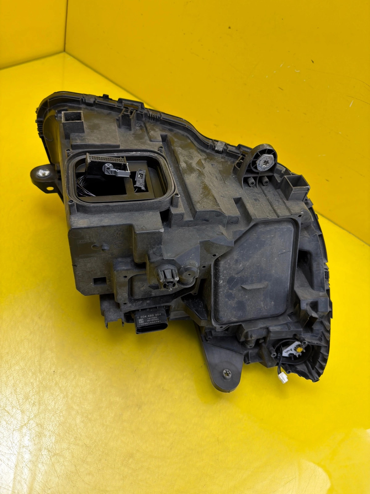 Reflektor Lampa Lewa Mercedes C-Klasa W205 Full Led A2059062504 Autolamps 5 Reflektor Lampa Lewa Mercedes C-Klasa W205 Full Led A2059062504