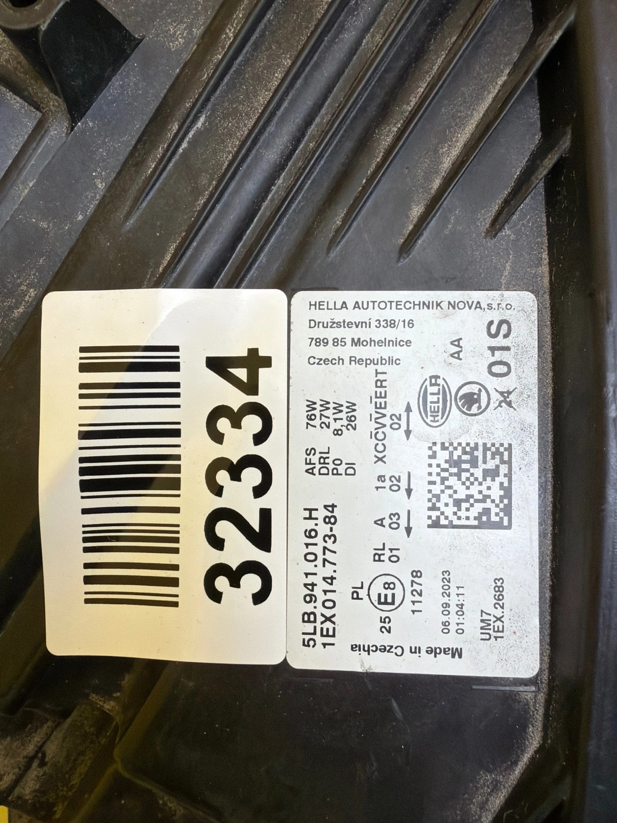 Reflektor Lampa Prawa Skoda Enyaq Full Led 5LB941016H Autolamps 2 Reflektor Lampa Prawa Skoda Enyaq Full Led 5LB941016H