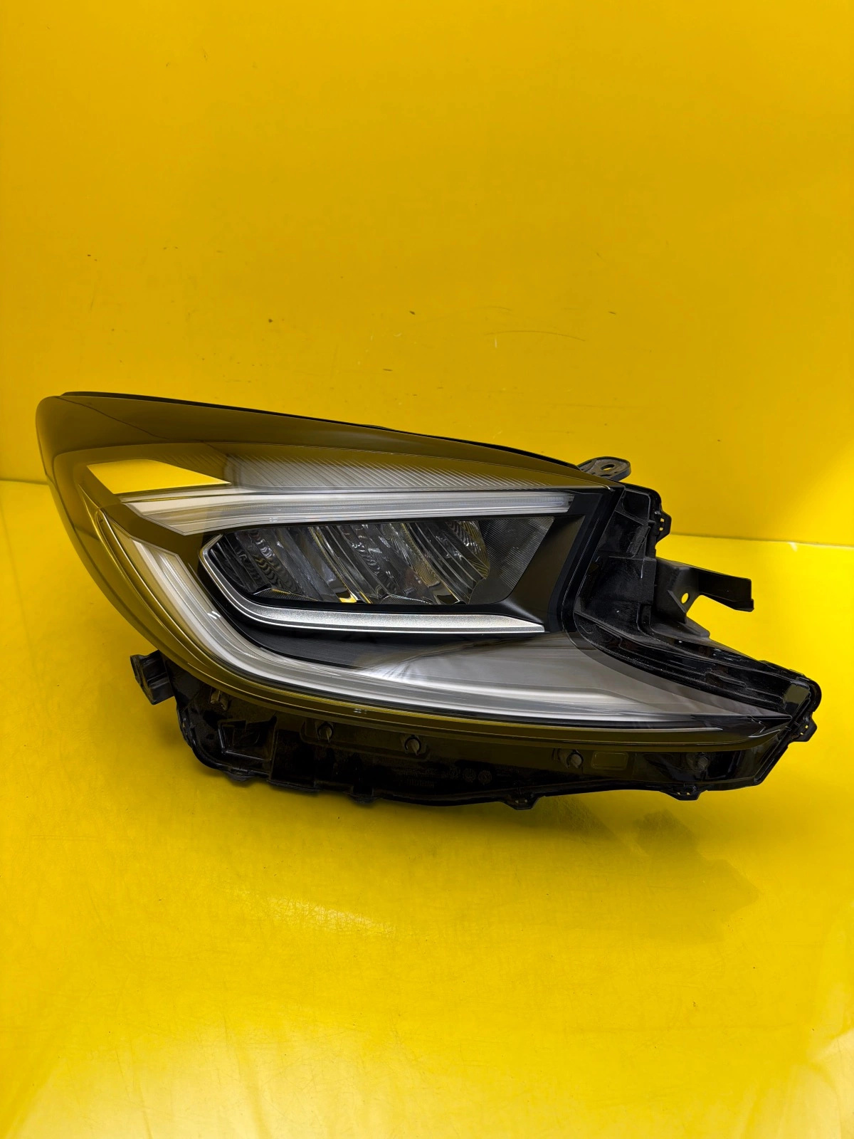 Reflektor Lampa Prawa Przód Toyota Aygo X 22- Full Led Autolamps Reflektor Lampa Prawa Przód Toyota Aygo X 22- Full Led