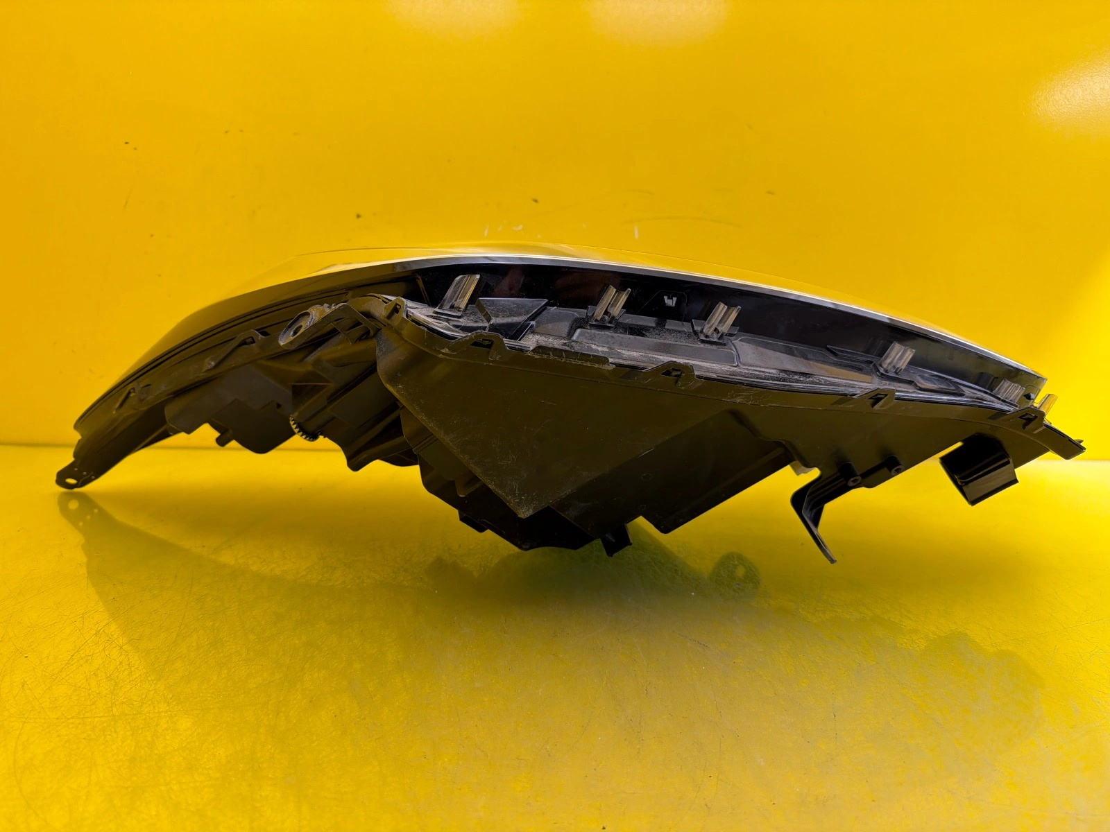 Reflektor Lampa Prawa Przód Toyota Aygo X 22- Full Led Autolamps 4 Reflektor Lampa Prawa Przód Toyota Aygo X 22- Full Led