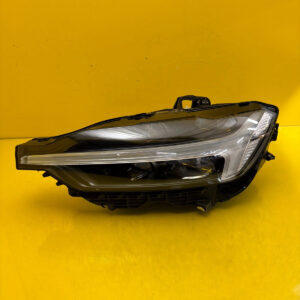 Reflektor Lampa Lewa Volvo XC60 II Lift Mid Led 32420424