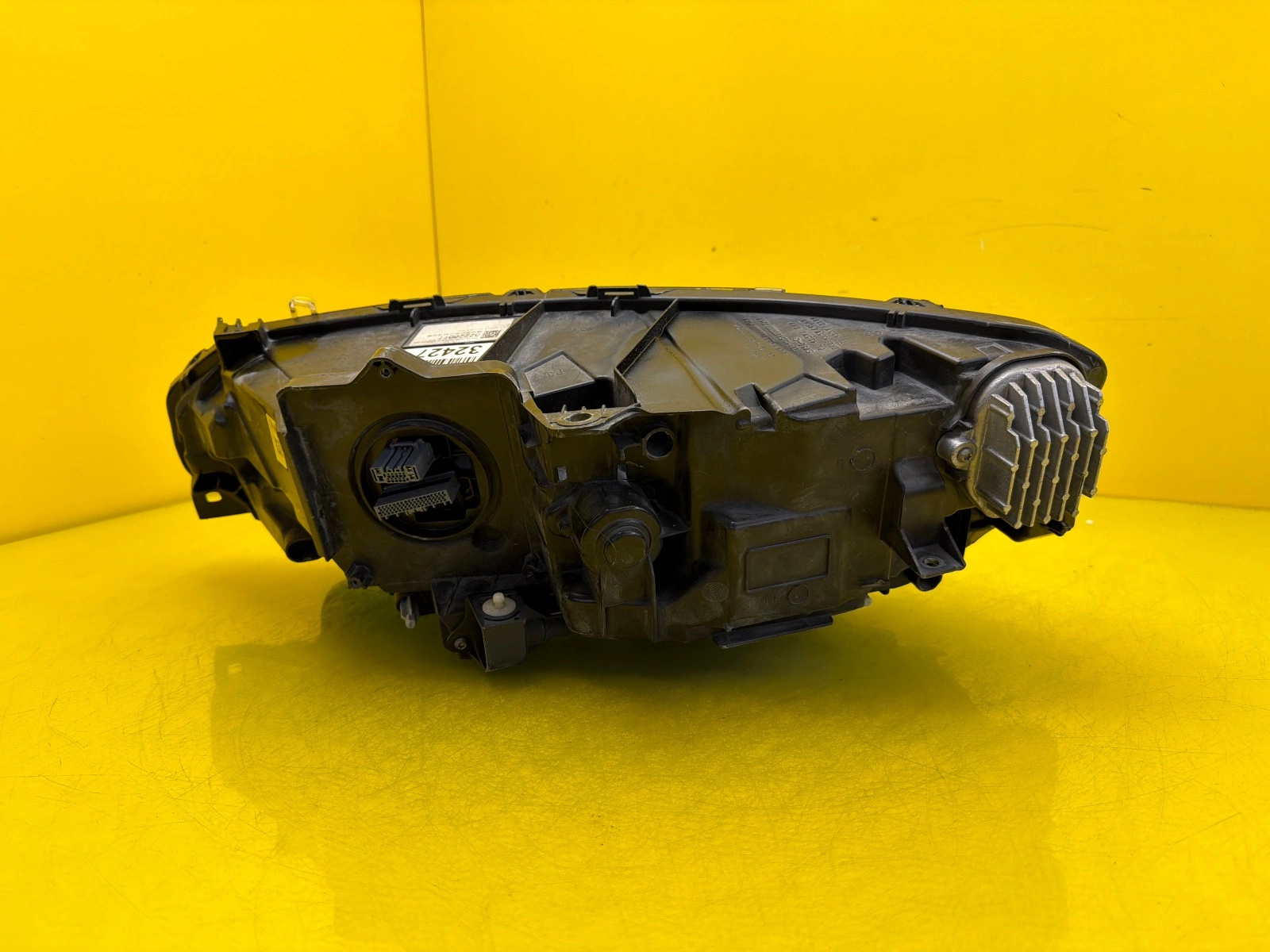 Reflektor Lampa Prawa Przednia Volvo V90 S90 LED 32228677 Autolamps 3 Reflektor Lampa Prawa Przednia Volvo V90 S90 LED 32228677