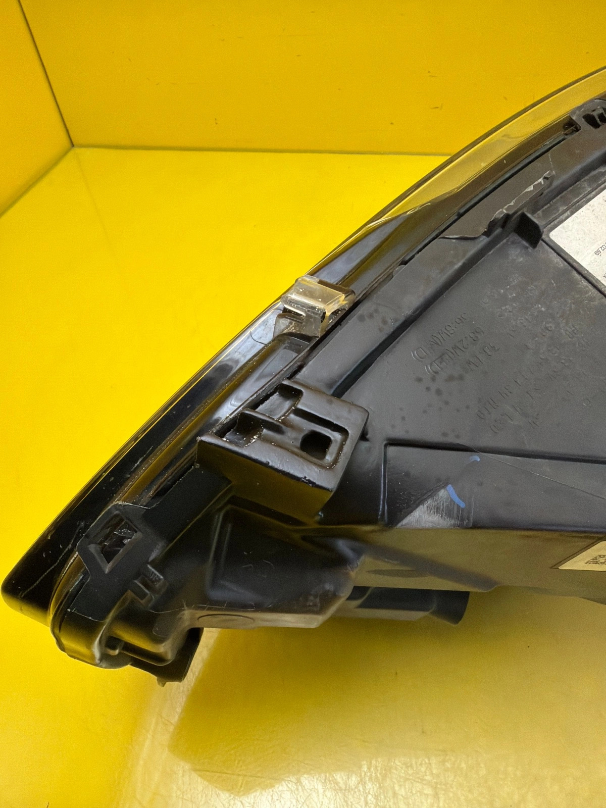 Reflektor Lampa Prawa Przednia Volvo V90 S90 LED 32228677 Autolamps 5 Reflektor Lampa Prawa Przednia Volvo V90 S90 LED 32228677