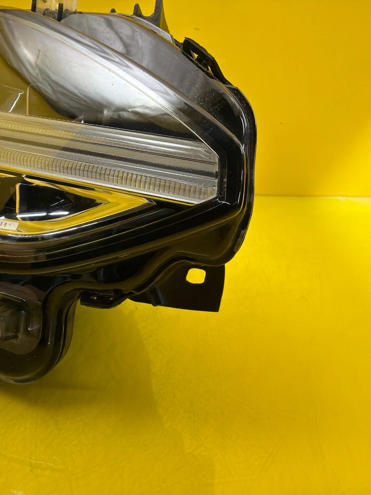 Reflektor Lampa Prawa Przednia Volvo V90 S90 LED 32228677 Autolamps 6 Reflektor Lampa Prawa Przednia Volvo V90 S90 LED 32228677