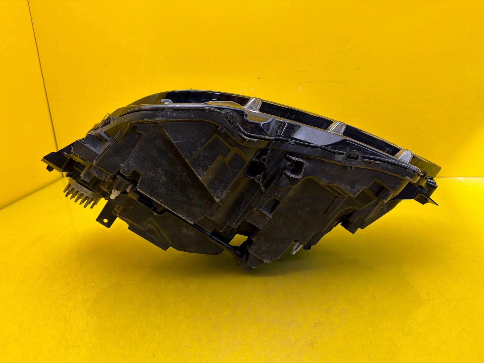 Reflektor Lampa Prawa Przednia Volvo V90 S90 LED 32228677 Autolamps 8 Reflektor Lampa Prawa Przednia Volvo V90 S90 LED 32228677