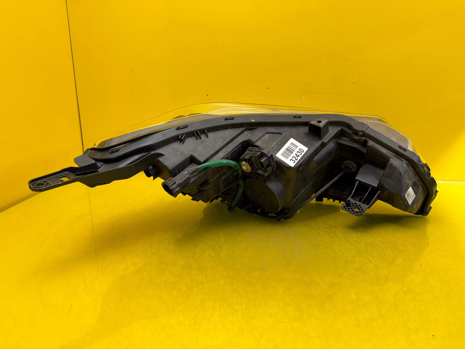 Reflektor Lampa Lewa Nissan Leaf II 17- Full Led 260605SH5A Autolamps 4 Reflektor Lampa Lewa Nissan Leaf II 17- Full Led 260605SH5A