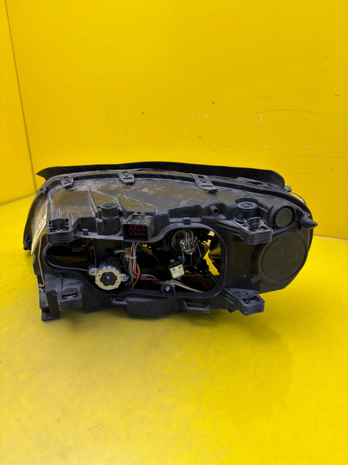 Reflektor Lampa Prawa Przód Volvo V70 III S80 II XC70 Xenon 31283916 Autolamps 3 Reflektor Lampa Prawa Przód Volvo V70 III S80 II XC70 Xenon 31283916