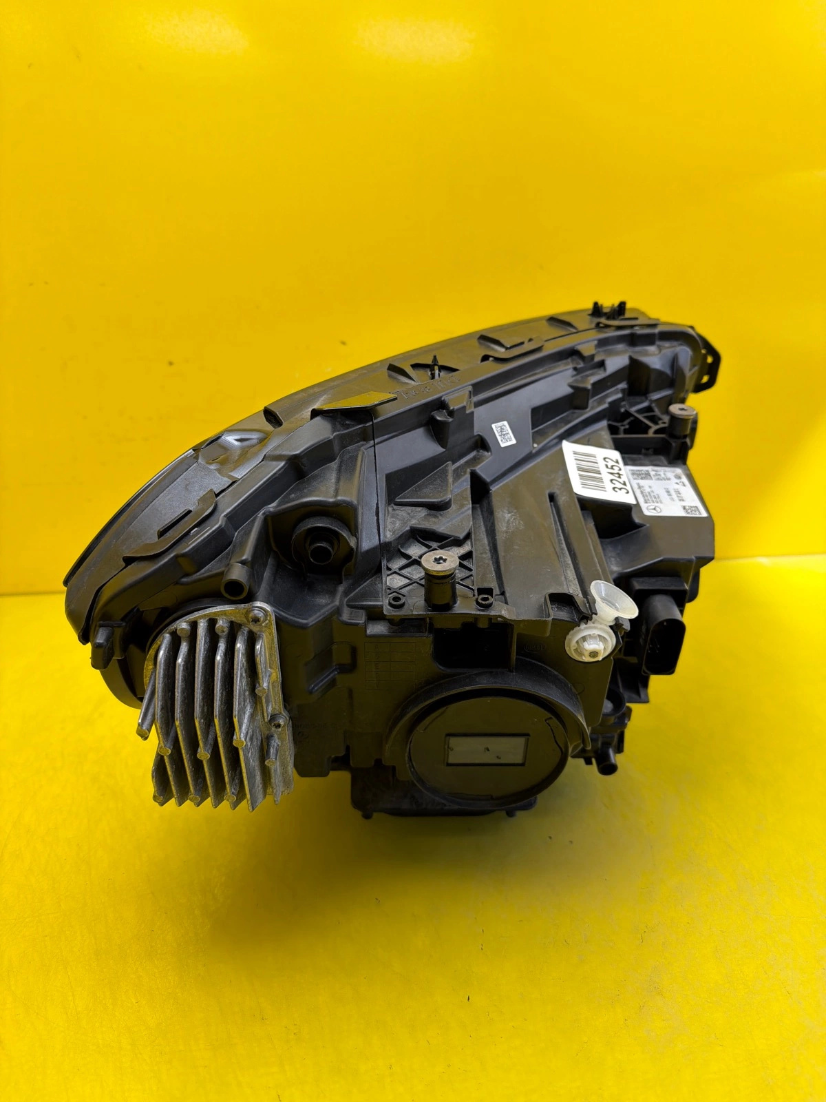 Reflektor Lampa Lewa Mercedes EQA EQB W243 Full Led High Performance A2439062701 Autolamps 4 Reflektor Lampa Lewa Mercedes EQA EQB W243 Full Led High Performance A2439062701