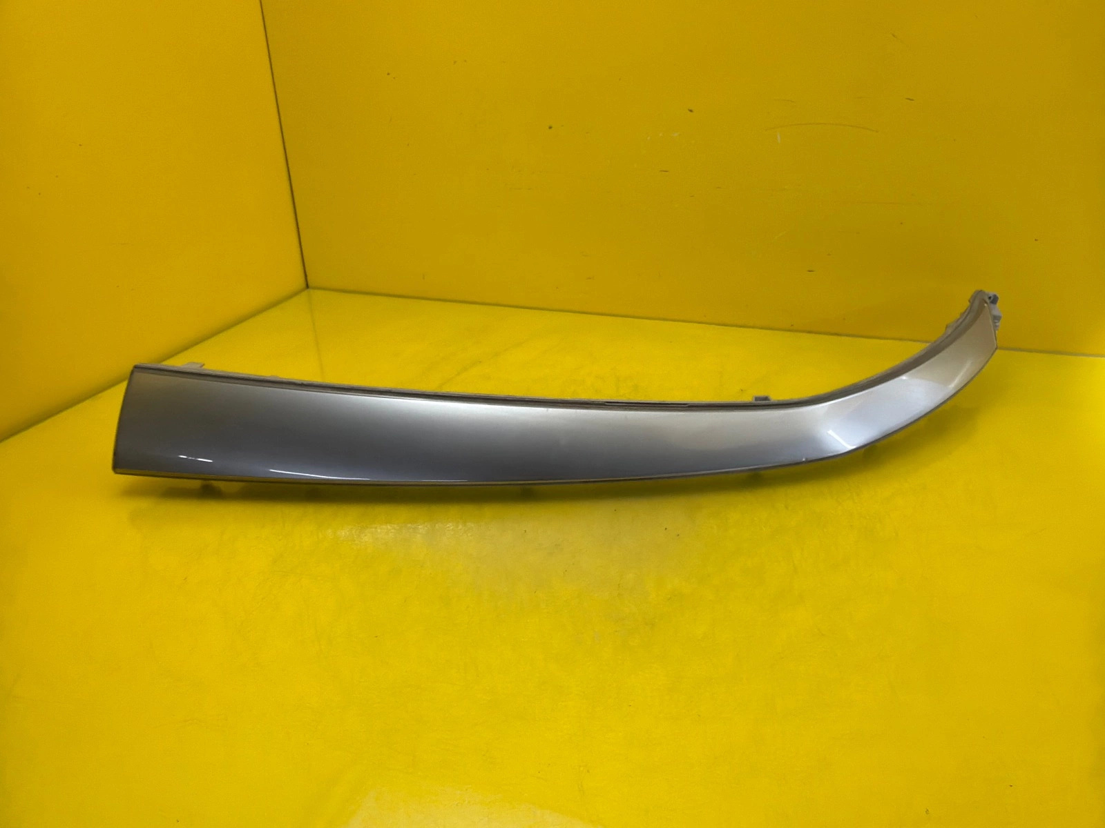 Lampa Przód Lewa Hyundai Ioniq 5 V 21- Listwa Led DRL Autolamps Lampa Przód Lewa Hyundai Ioniq 5 V 21- Listwa Led DRL